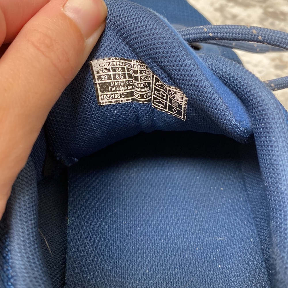 KEEN Women's Explore Low Waterproof Mountain Sneakers size 8.5 - Picture 7 of 7